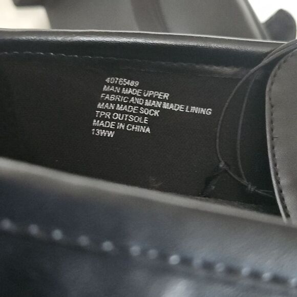 Torrid Women's Black Loafers with Gold Accent - Picture 5 of 16